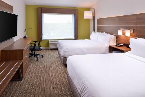 Holiday Inn Express & Suites - Omaha - 120th and Maple an IHG Hotel - image 39