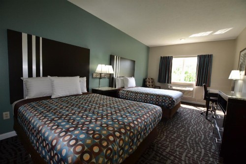 Relax Inn Motel and Suites Omaha - image 2