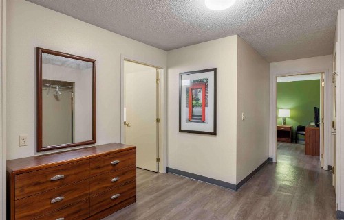 Extended Stay America Suites - Omaha - West - image 22