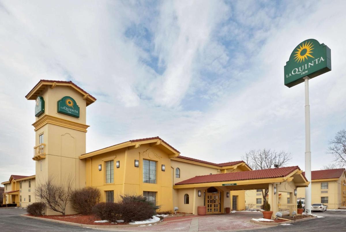 La Quinta Inn by Wyndham Omaha West - main image