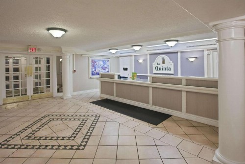 La Quinta Inn by Wyndham Omaha West - image 25