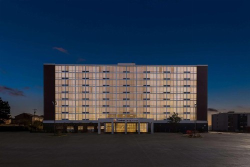 Comfort Inn & Suites Omaha - image 6