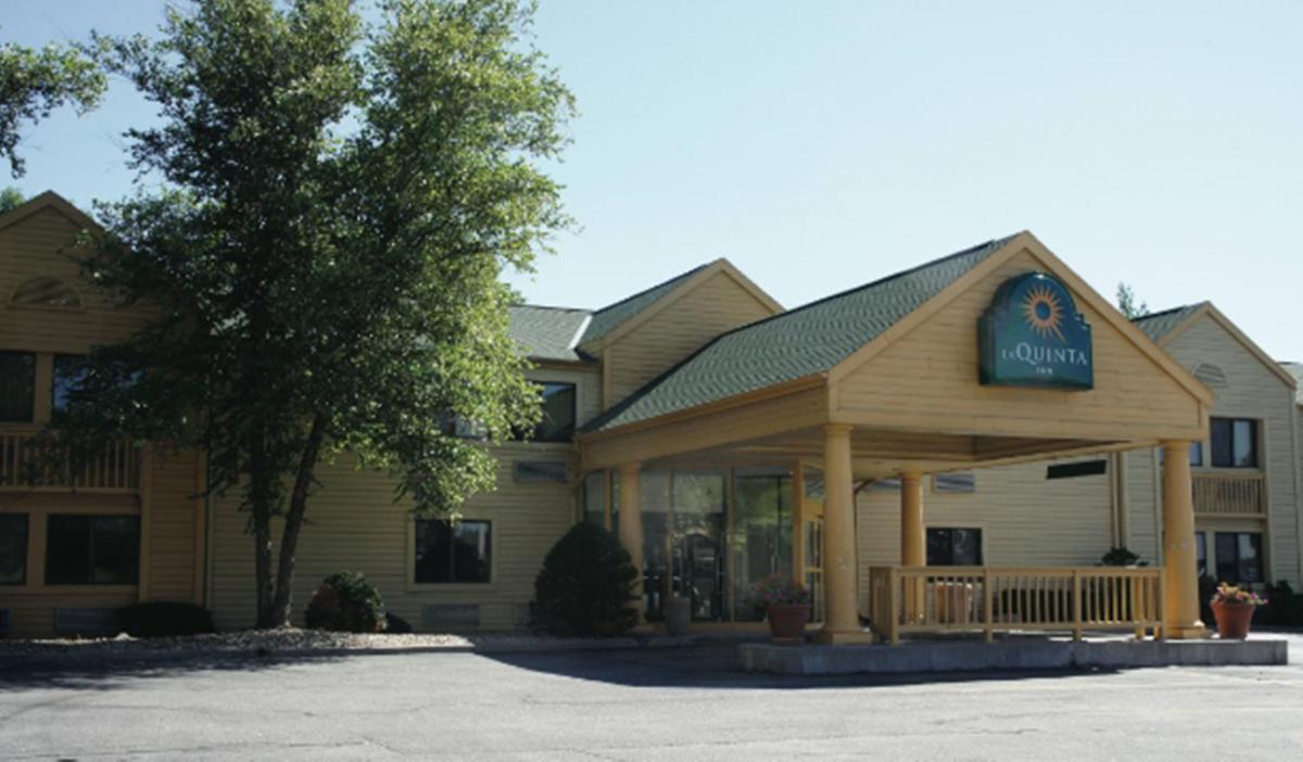 La Quinta Inn by Wyndham Omaha Southwest - image 2