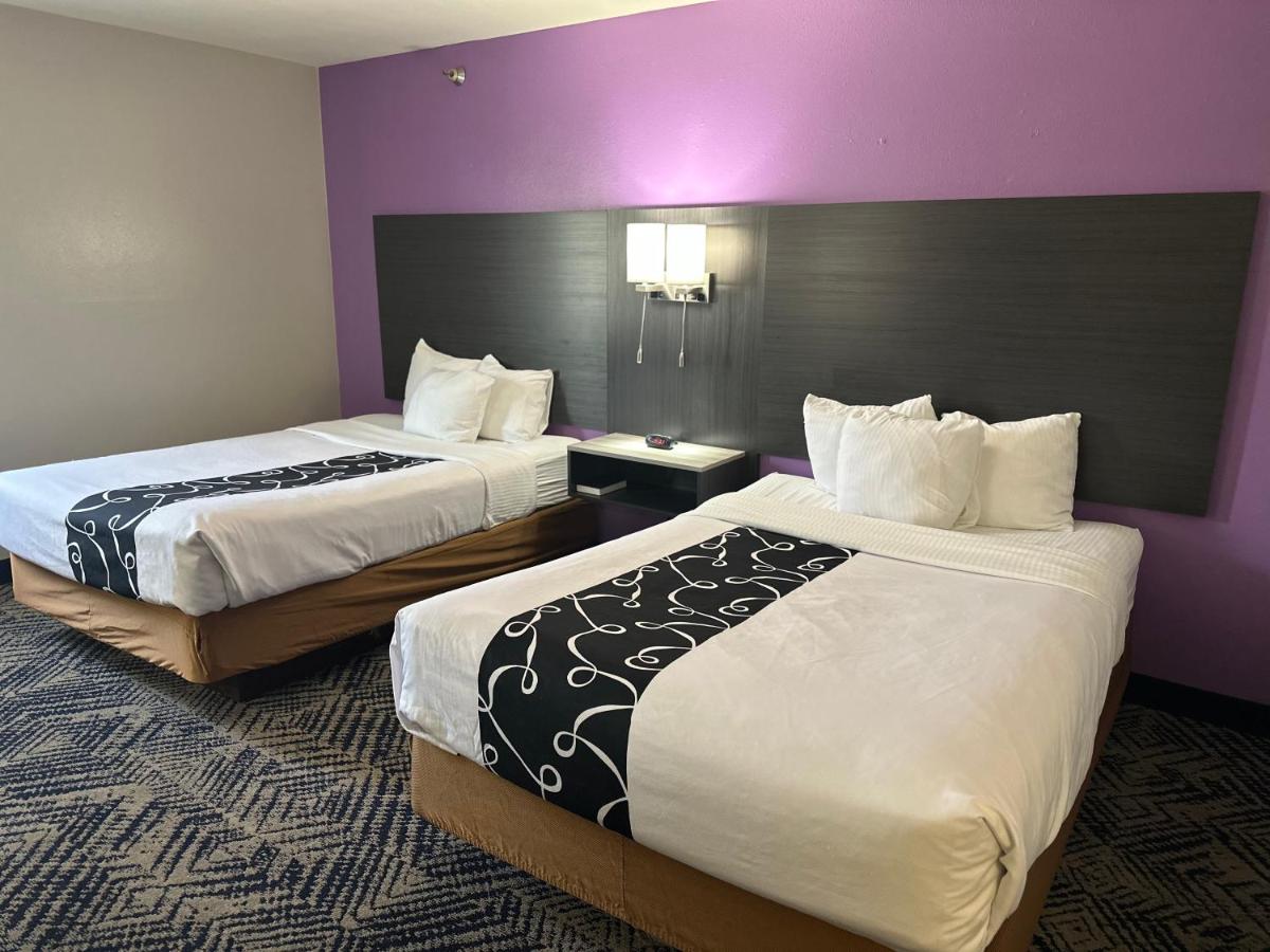 La Quinta Inn by Wyndham Omaha Southwest - image 6