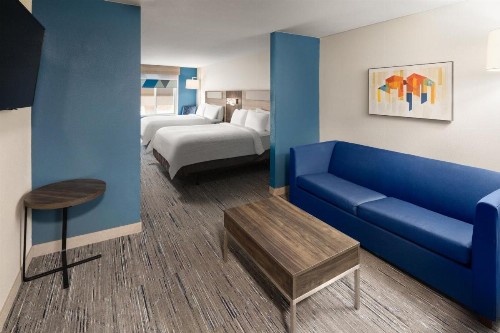 Holiday Inn Express Hotel & Suites Cherry Hills an IHG Hotel - image 23
