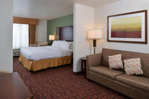 Holiday Inn Express Hotel & Suites Cherry Hills an IHG Hotel - image 31