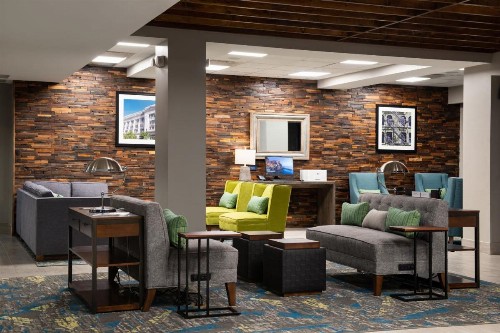 Four Points by Sheraton Omaha Midtown - image 3