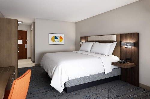 Holiday Inn Express Omaha West - 90th Street an IHG Hotel - image 4