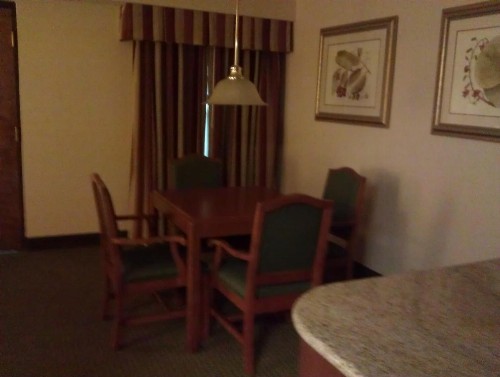 AmericInn by Wyndham Omaha - image 15
