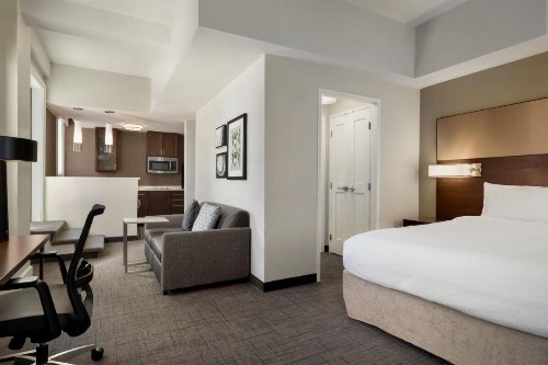 Residence Inn by Marriott Omaha Downtown Old Market Area - image 12