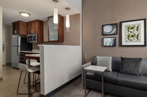 Residence Inn by Marriott Omaha Downtown Old Market Area - image 14