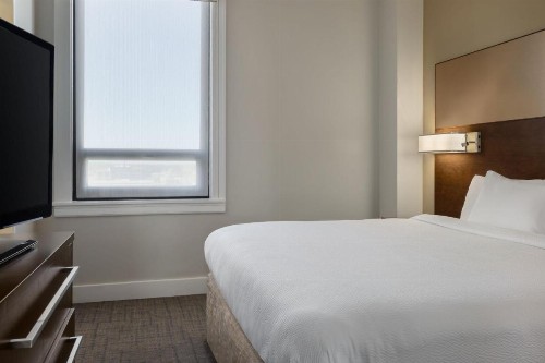 Residence Inn by Marriott Omaha Downtown Old Market Area - image 15