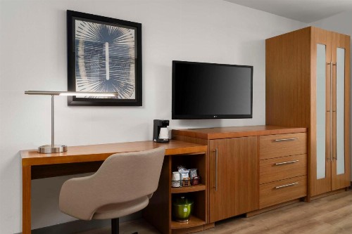 Hyatt Place Omaha/Downtown-Old Market - image 21