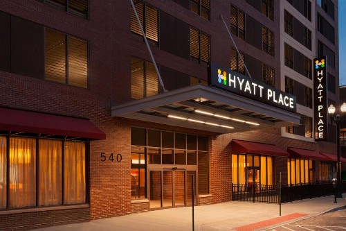 Hyatt Place Omaha/Downtown-Old Market - image 3