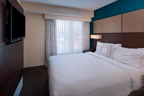 Residence Inn by Marriott Omaha West - image 10