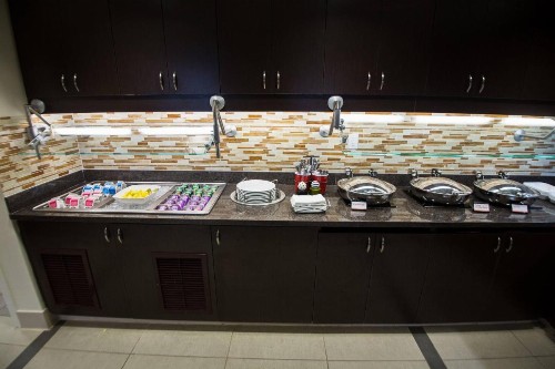 Residence Inn by Marriott Omaha West - image 25