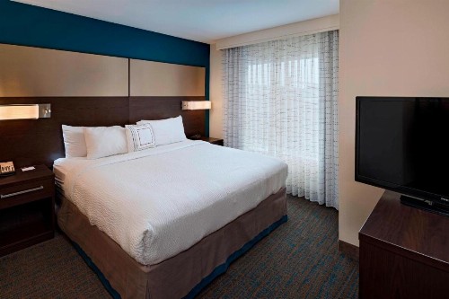 Residence Inn by Marriott Omaha West - image 7