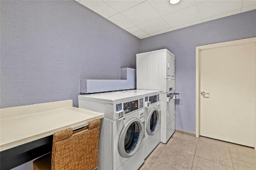 Hampton Inn Omaha/West Dodge Road Old Mill - image 32