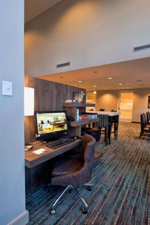 Residence Inn by Marriott Omaha Aksarben Village - image 12