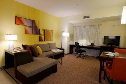 Residence Inn by Marriott Omaha Aksarben Village - image 20