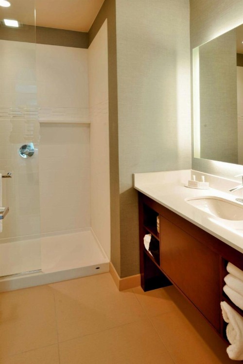 Residence Inn by Marriott Omaha Aksarben Village - image 22