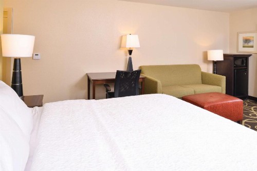 Hampton Inn Omaha Midtown-Aksarben - image 23