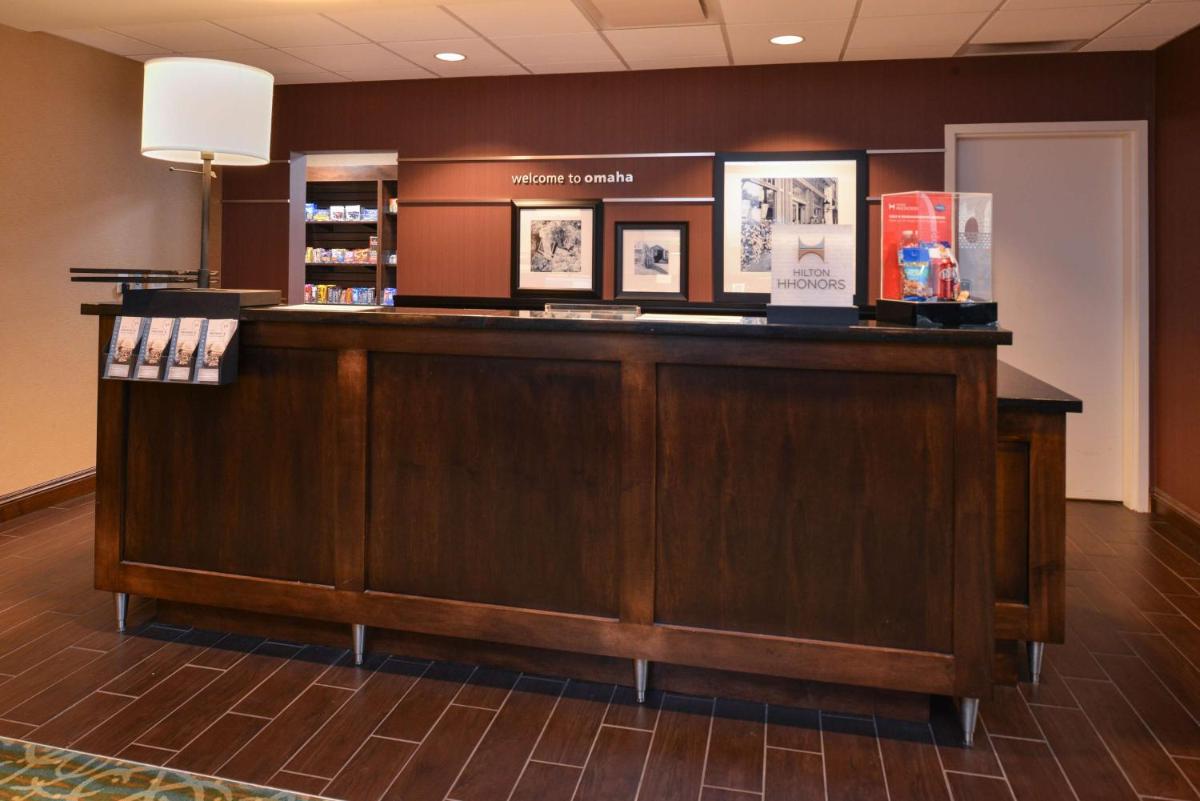 Hampton Inn Omaha Midtown-Aksarben - image 3