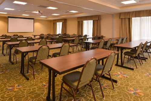 Hampton Inn Omaha Midtown-Aksarben - image 36