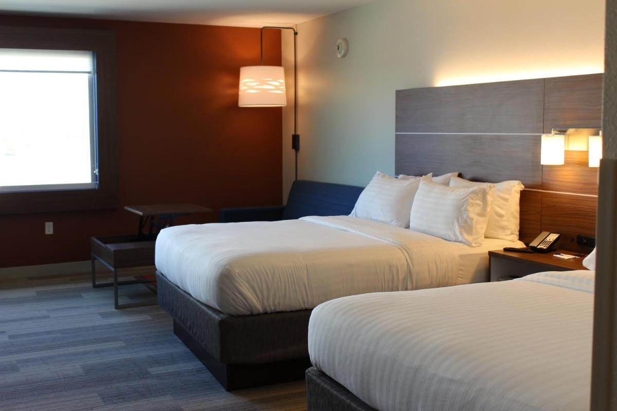 Holiday Inn Express & Suites Omaha - Millard Area an IHG Hotel - image 6