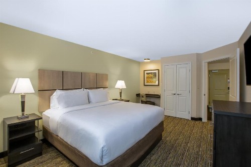 Candlewood Suites - Omaha Millard Area an IHG Hotel - image 17