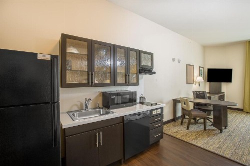 Candlewood Suites - Omaha Millard Area an IHG Hotel - image 30
