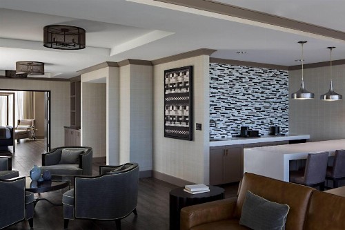 Omaha Marriott Downtown at the Capitol District - image 21