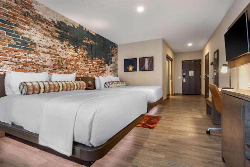 Cambria Hotel Omaha Downtown - image 26
