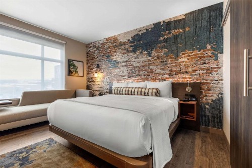 Cambria Hotel Omaha Downtown - image 38