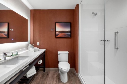 Cambria Hotel Omaha Downtown - image 7