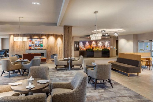Cambria Hotel Omaha Downtown - image 8