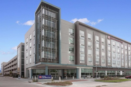 Hilton Garden Inn Omaha Aksarben Village - image 17