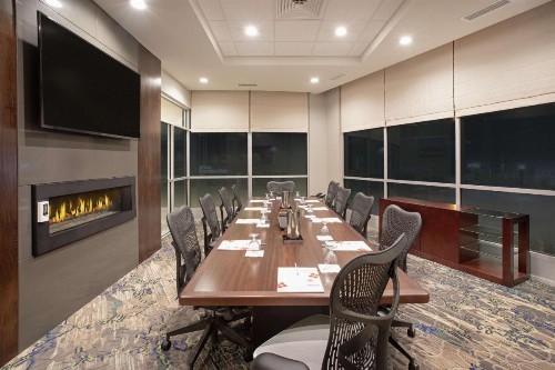 Hilton Garden Inn Omaha Aksarben Village - image 23