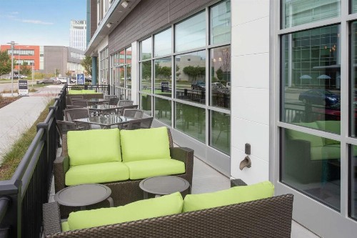 Hilton Garden Inn Omaha Aksarben Village - image 33