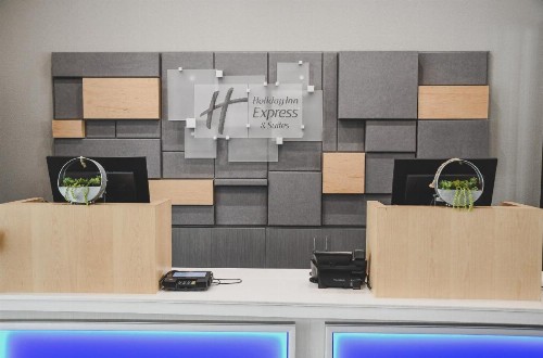 Holiday Inn Express & Suites - Omaha Downtown - Airport an IHG Hotel - image 29