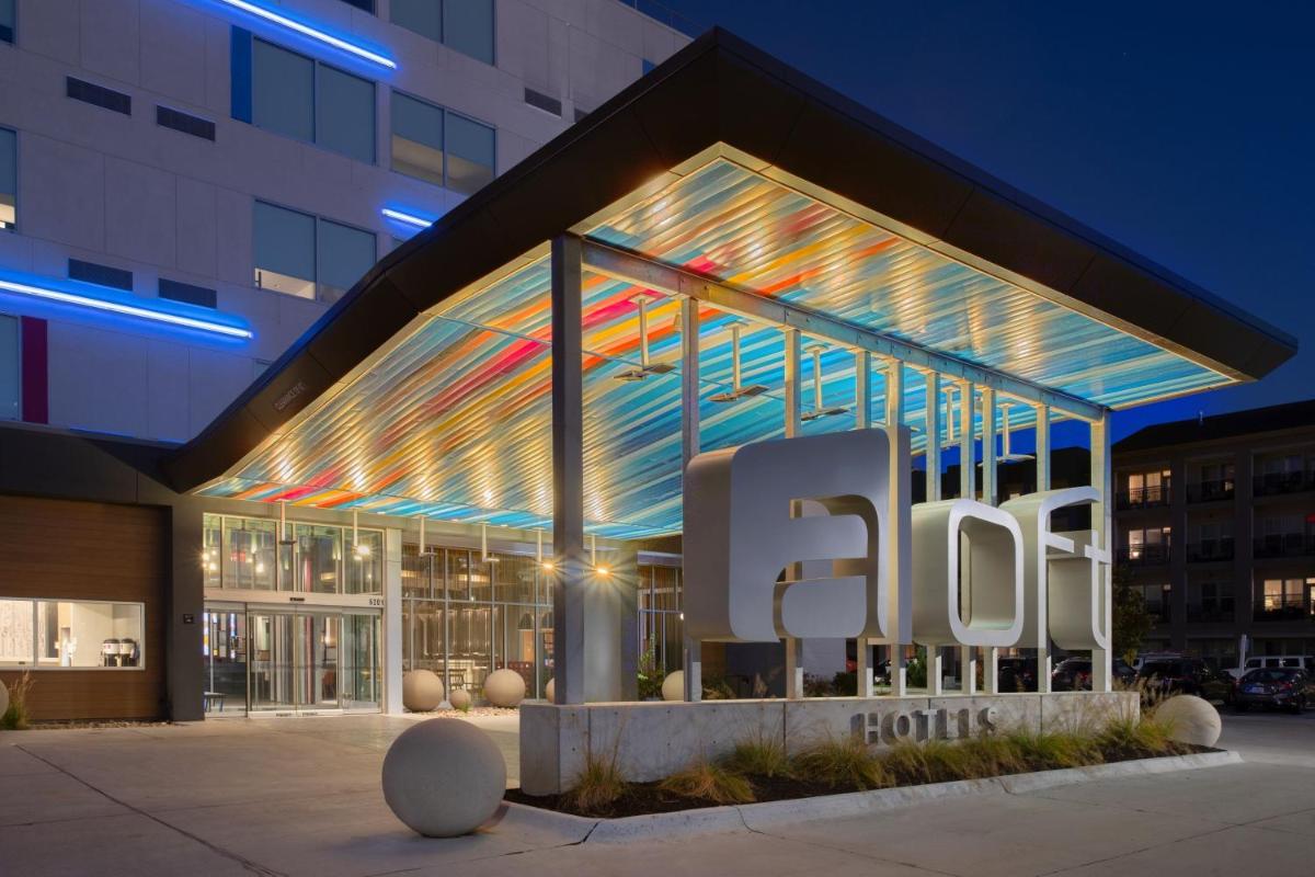 Aloft Omaha Aksarben Village - image 2