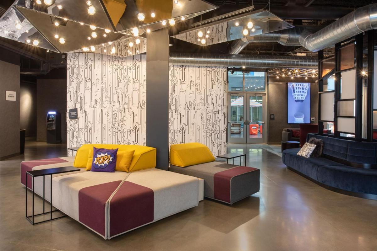Aloft Omaha Aksarben Village - image 3