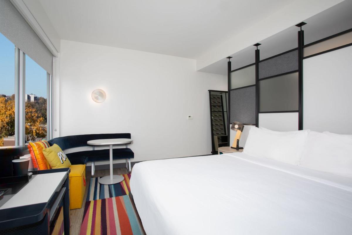 Aloft Omaha Aksarben Village - image 6