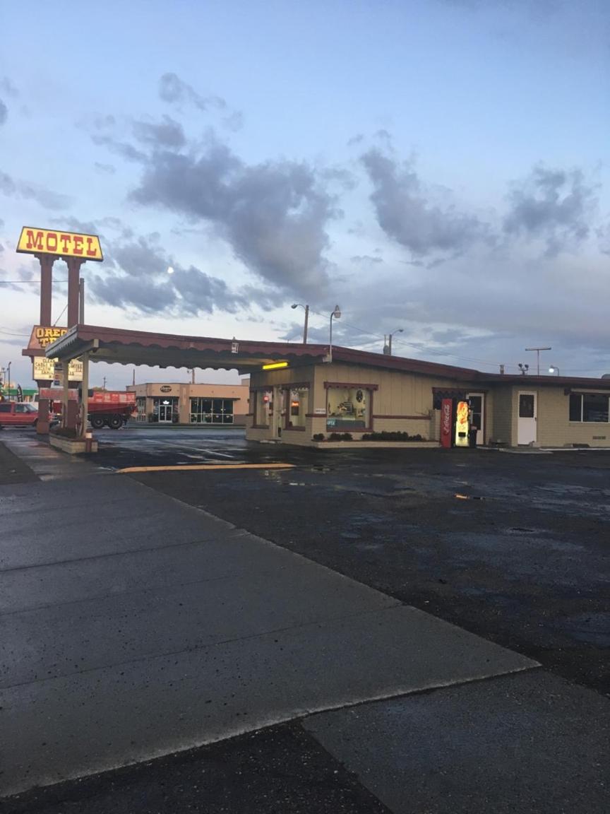 Oregon Trail Motel - main image