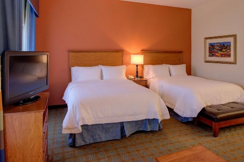 Hampton Inn & Suites Ontario - image 15