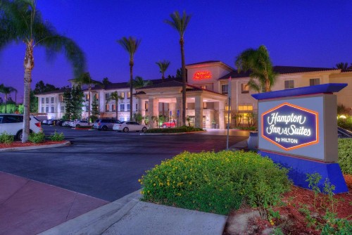 Hampton Inn & Suites Ontario - image 42