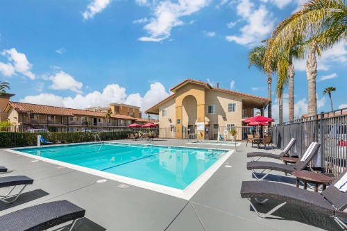 Best Western Plus Ontario Airport & Convention Center - image 3