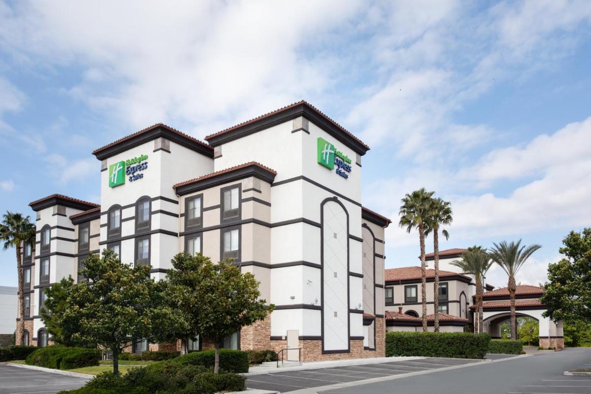 Holiday Inn Express Ontario an IHG Hotel - main image