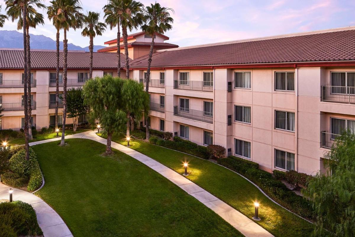 DoubleTree by Hilton Ontario Airport - image 6