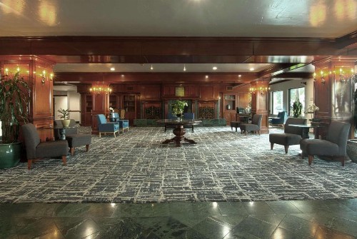 Azure Hotel&Suites Ontario Trademark Collection by Wyndham - image 9